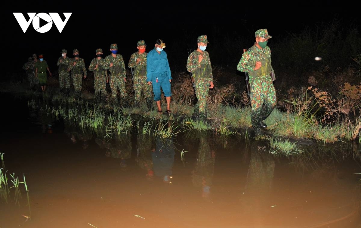 Troops deployed to southwestern border amid rising coronavirus threats